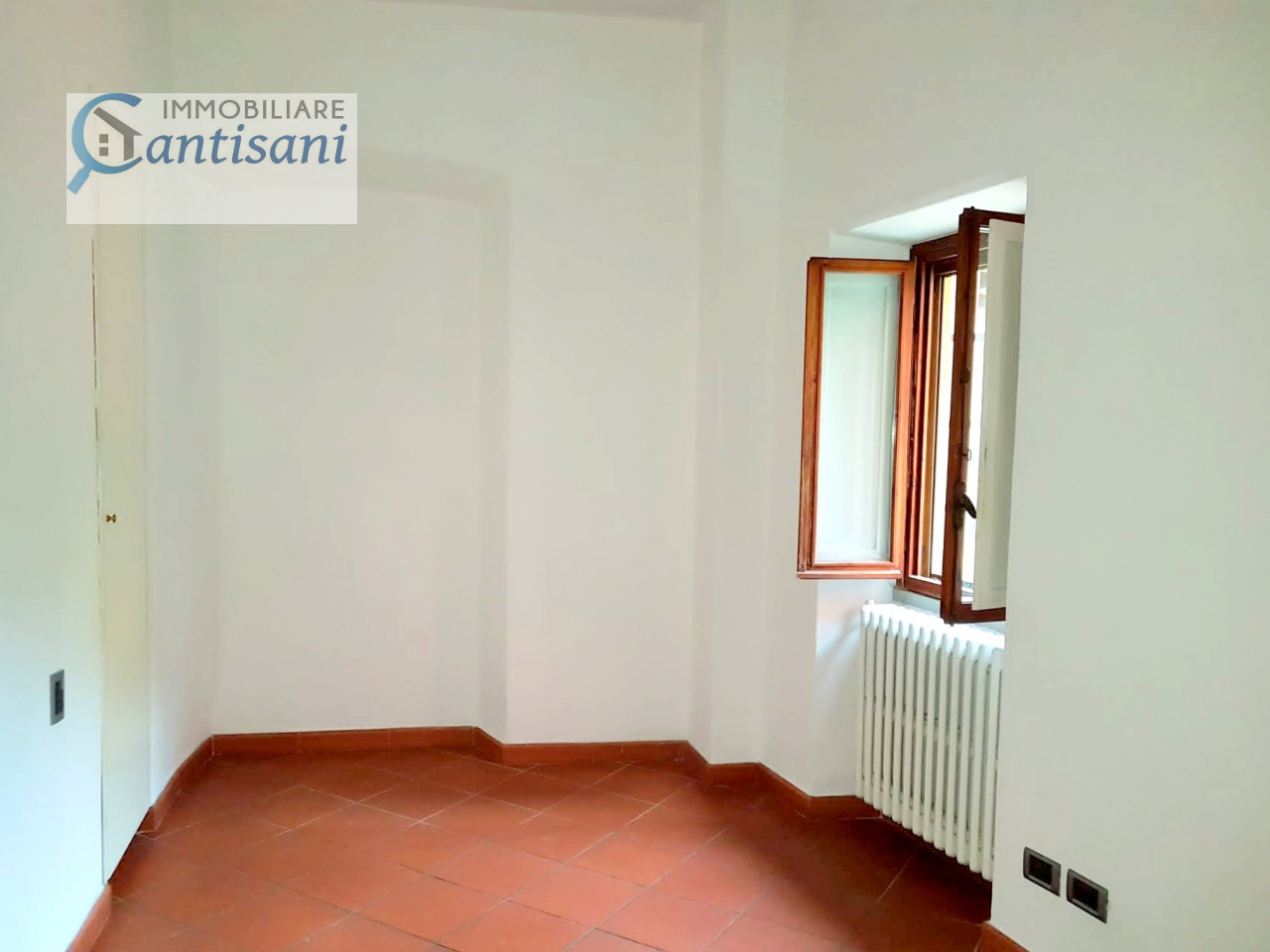 Terratetto con resede privata in vendita via Bolognese
