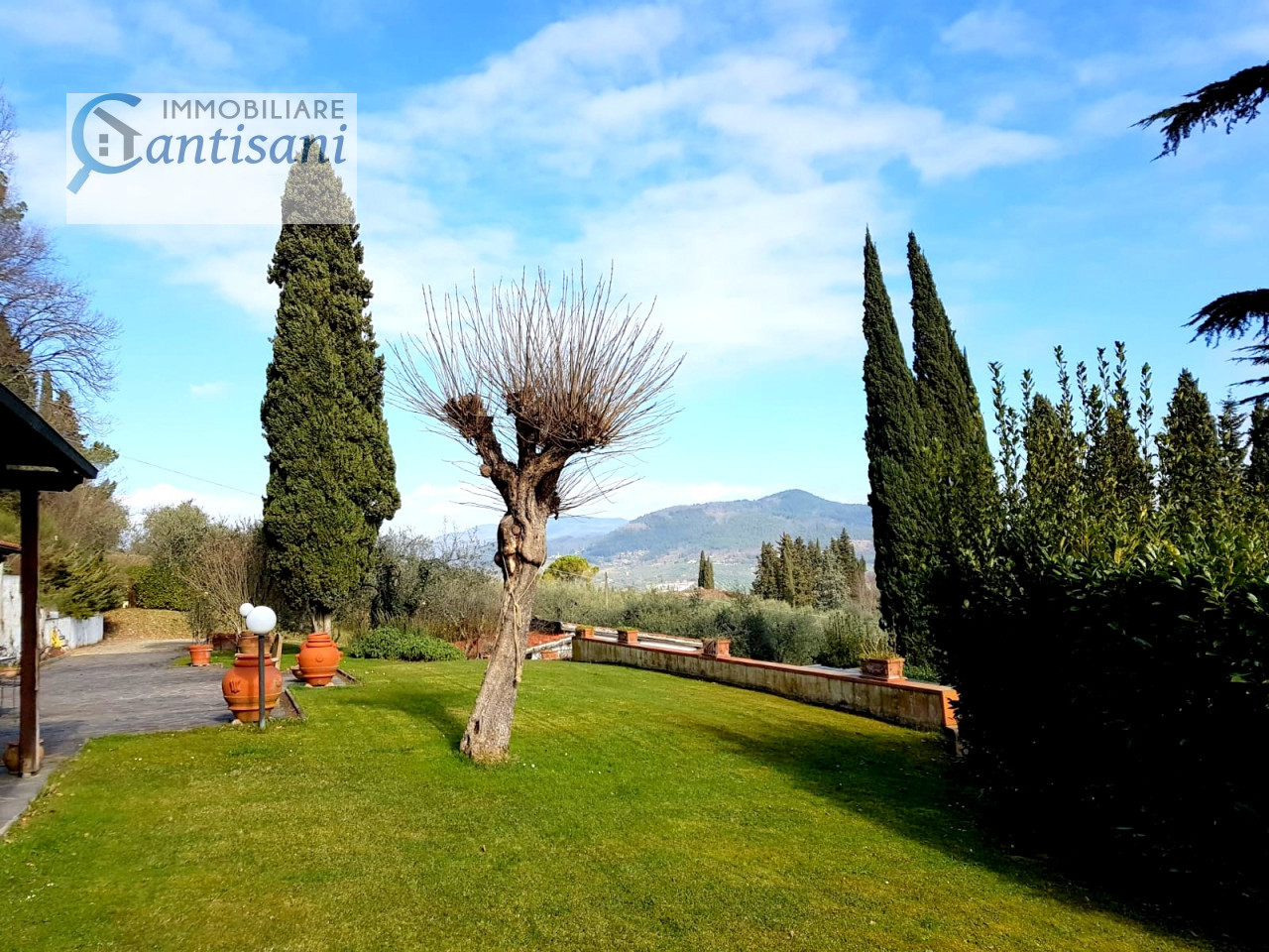 Rignano sull'Arno-Rosano-Casa Rurale con piscina e terreno