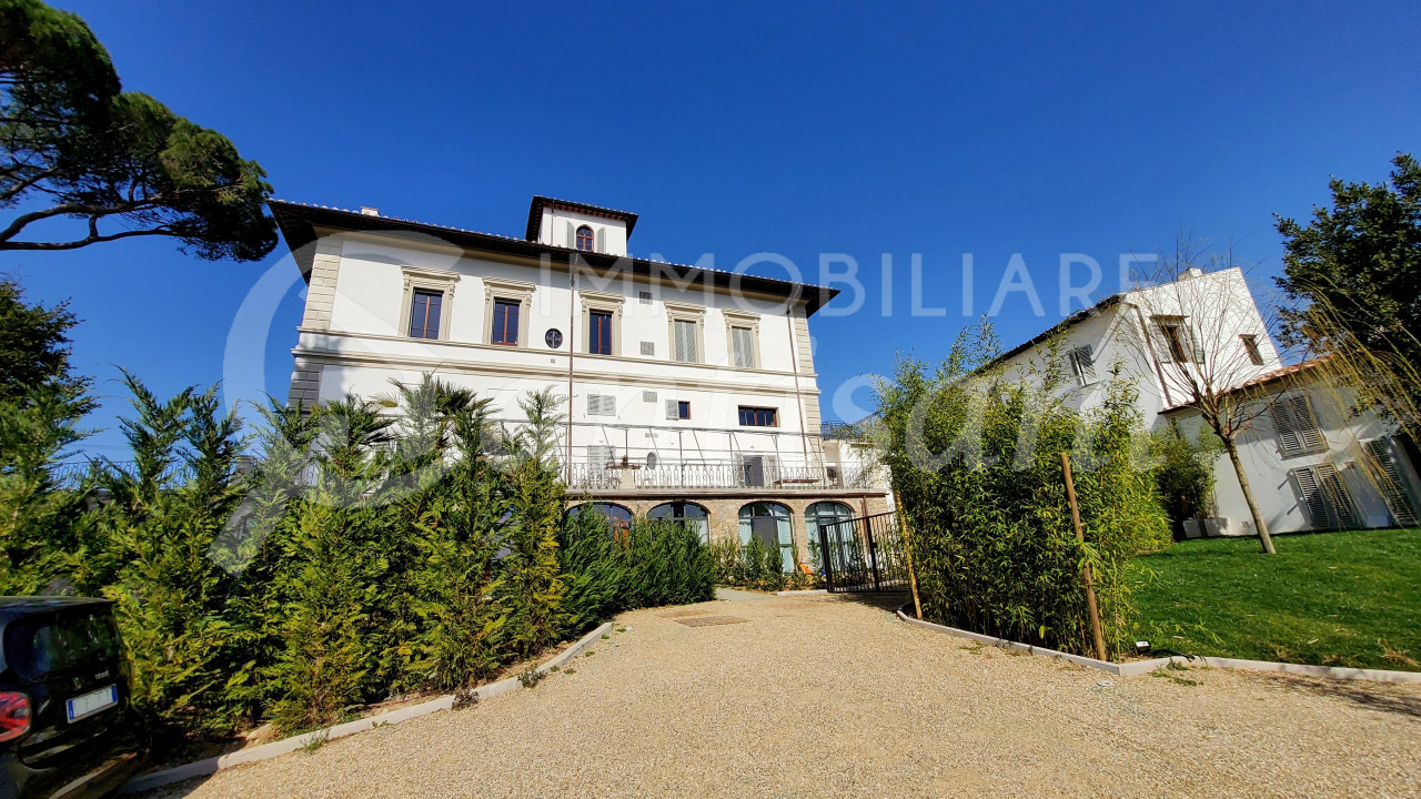 Trilocale di pregio in affitto Poggio Imperiale