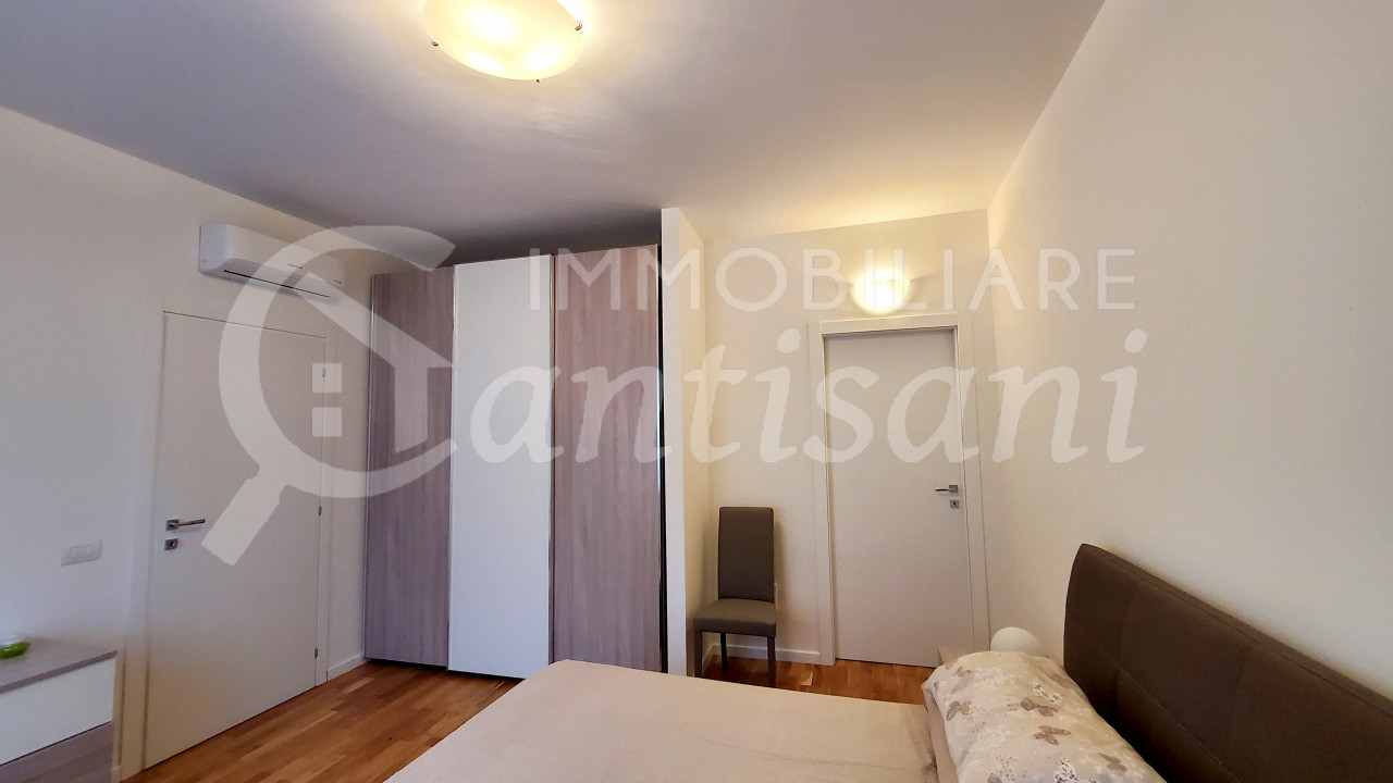 Bilocale con balcone Ristrutturato in affitto zona Rifredi
