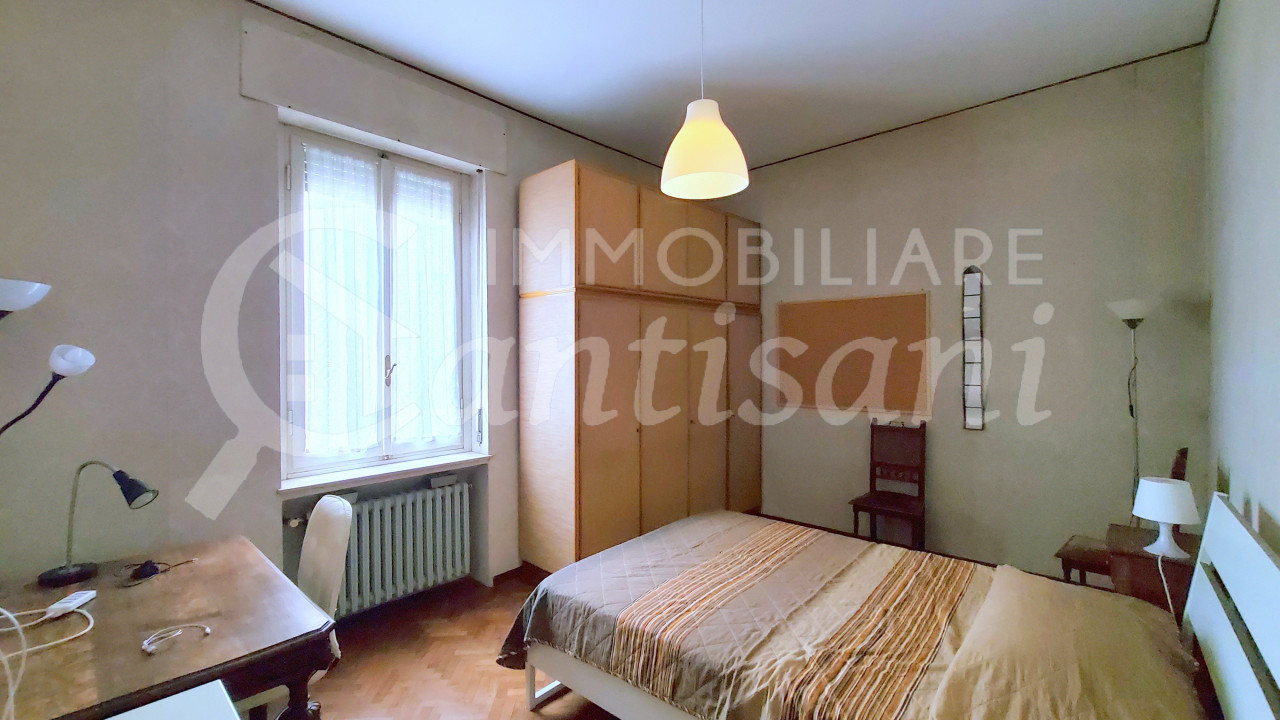 4 locali per 2 studentesse in affitto Piazza Leopoldo