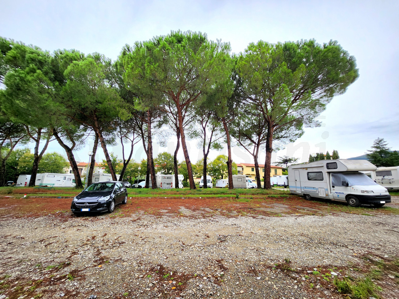 Posto auto in vendita a Castello