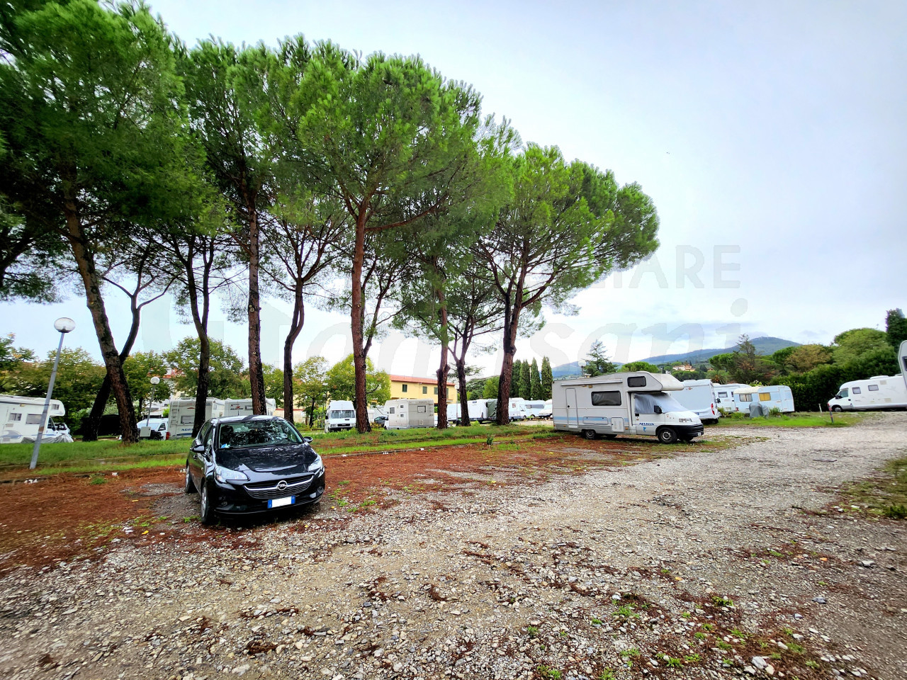 Posto auto in vendita a Castello