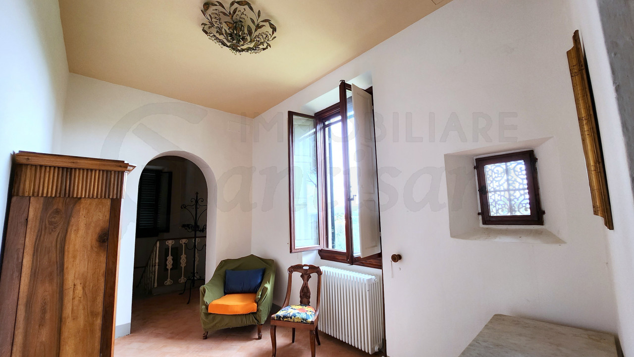 Trilocale con giardino in affitto a San Casciano Val di Pesa