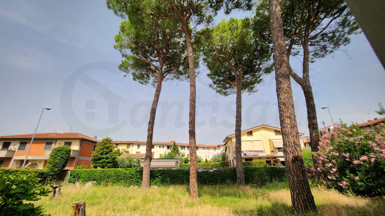Villa con ampi spazi esterni in vendita a San Piero a Ponti