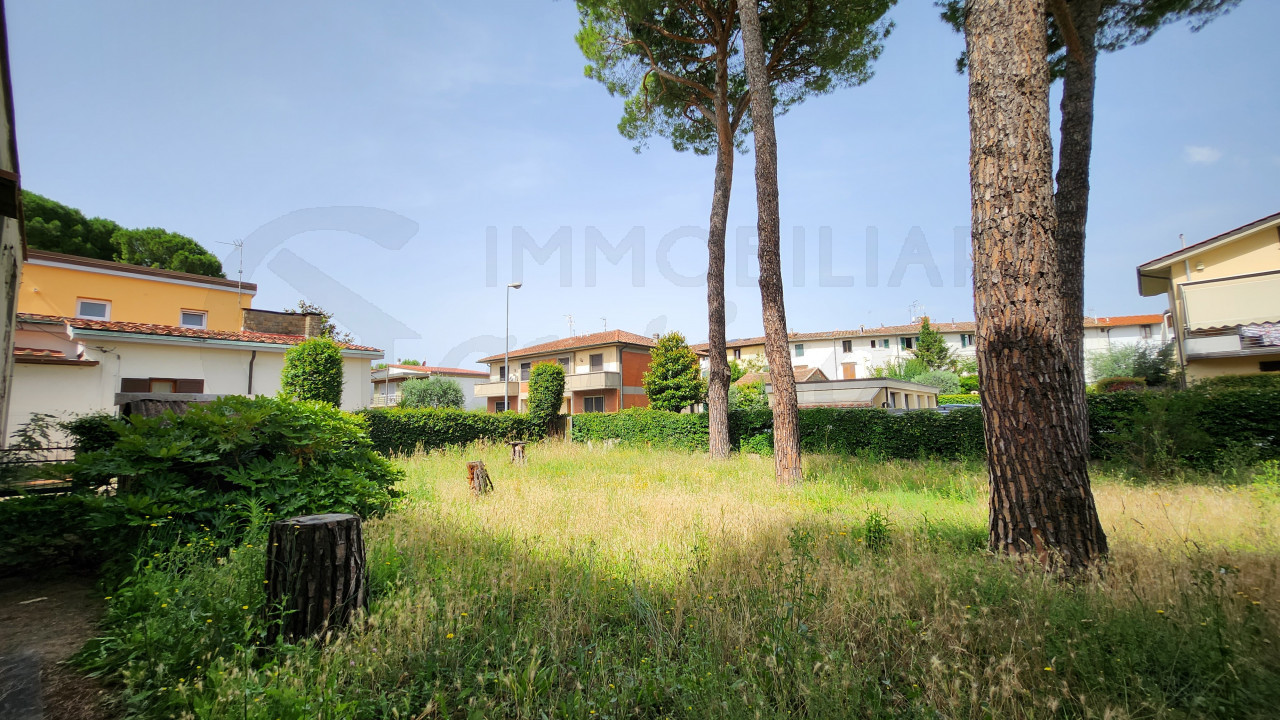 Villa con ampi spazi esterni in vendita a San Piero a Ponti