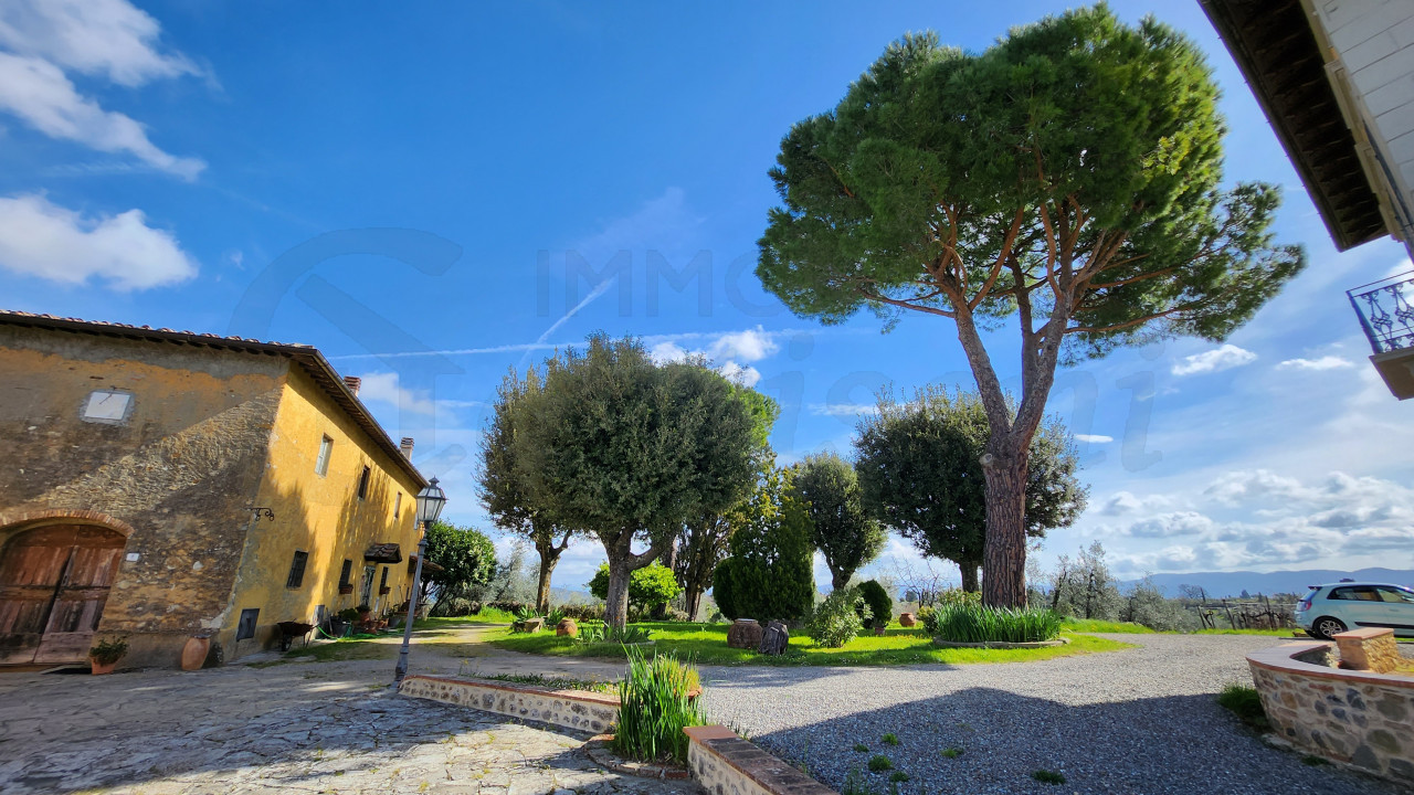 Quadrilocale uso transitorio in affitto a Calcinaia