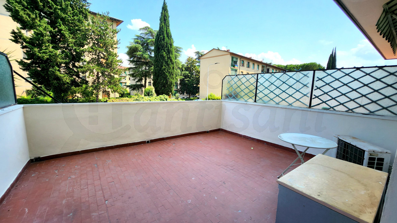 Monolocale A/10 con terrazza abitabile in vendita a Novoli