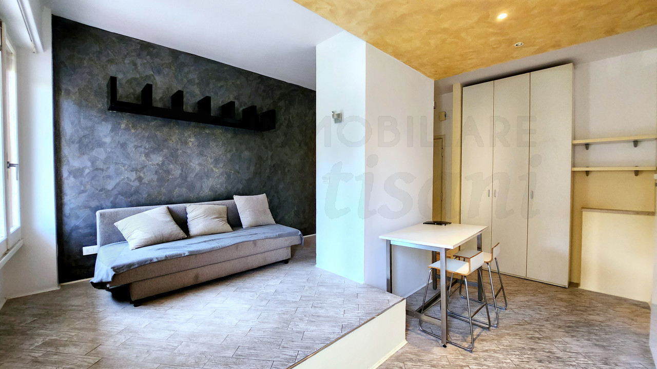 Monolocale A/10 con terrazza abitabile in vendita a Novoli