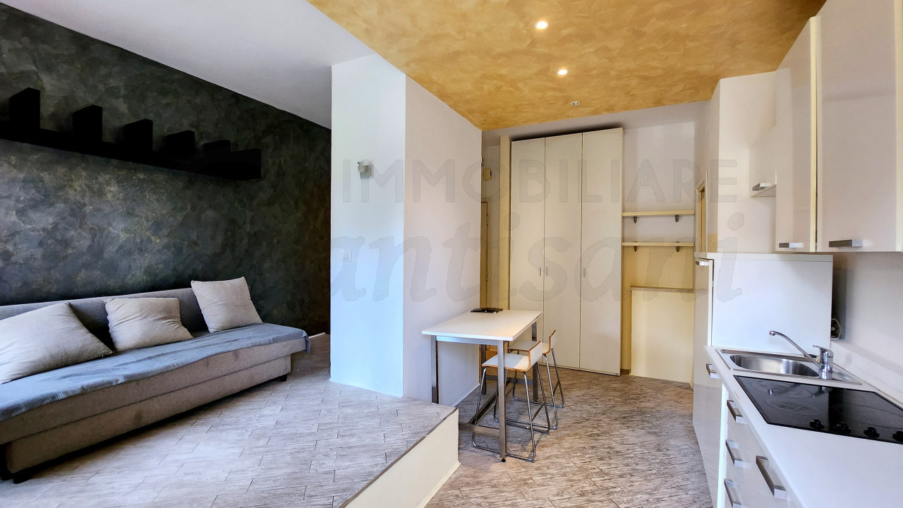 Monolocale A/10 con terrazza abitabile in vendita a Novoli