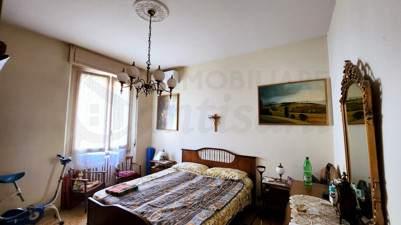 4 locali in vendita a Gavinana