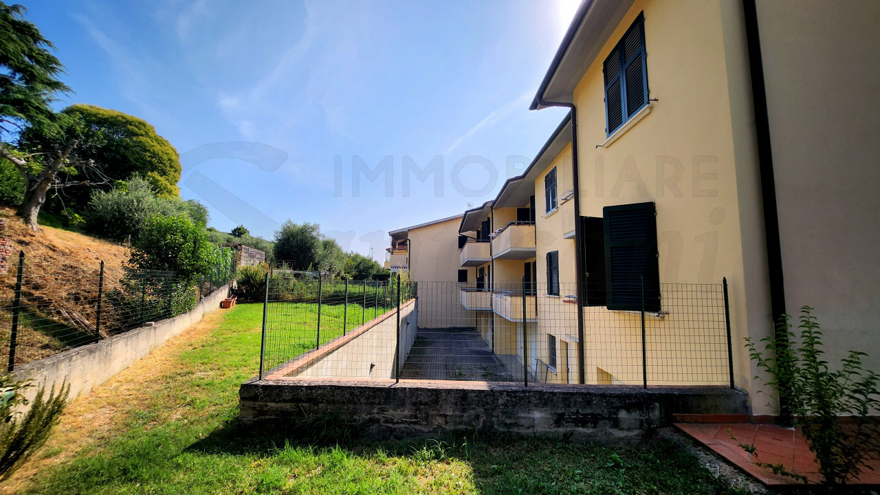 4 locali con garage e giardino in vendita Cerreto Guidi