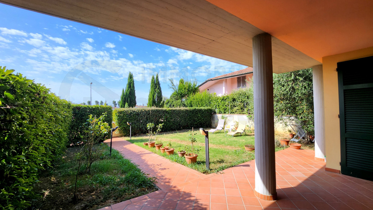 4 locali con garage e giardino in vendita Cerreto Guidi