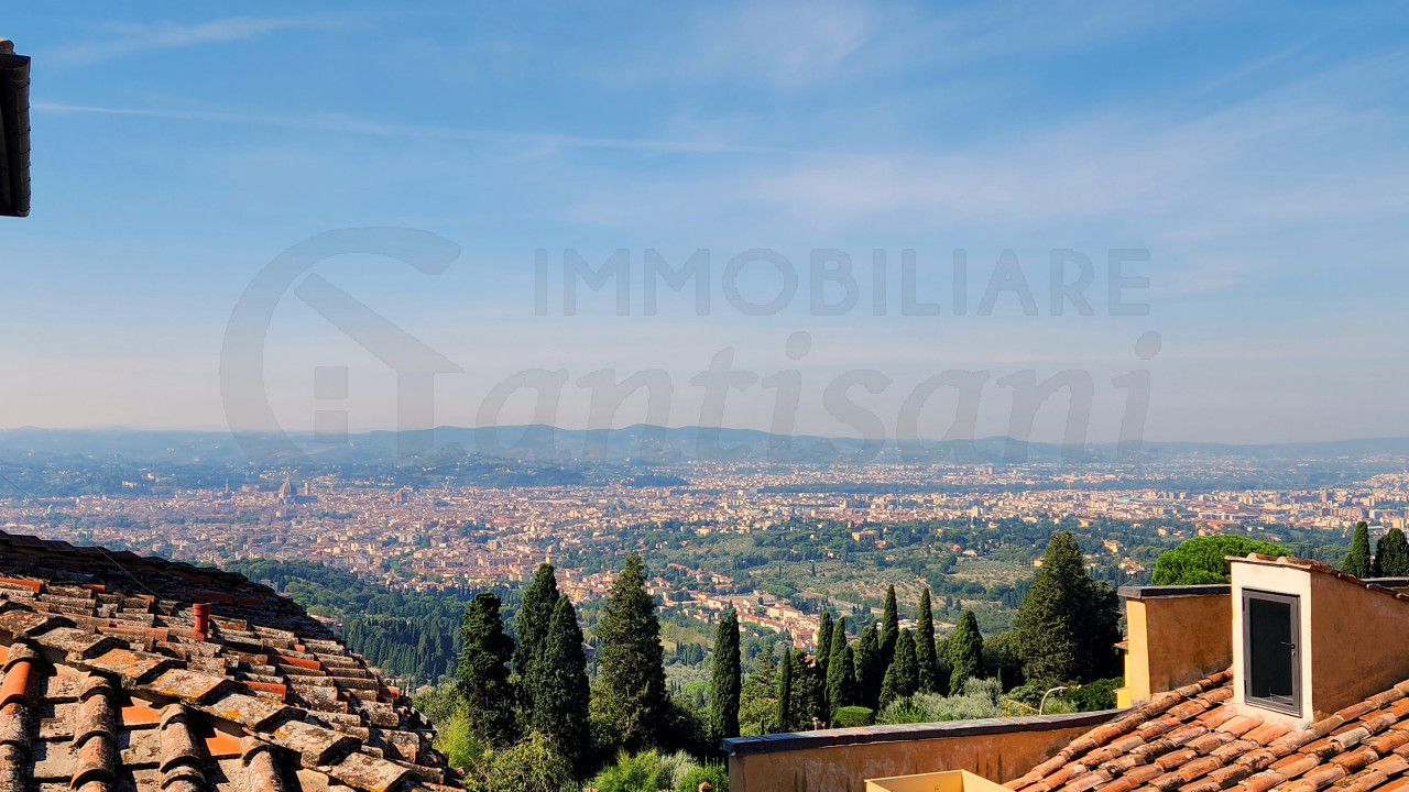 4 locali in vendita a Fiesole