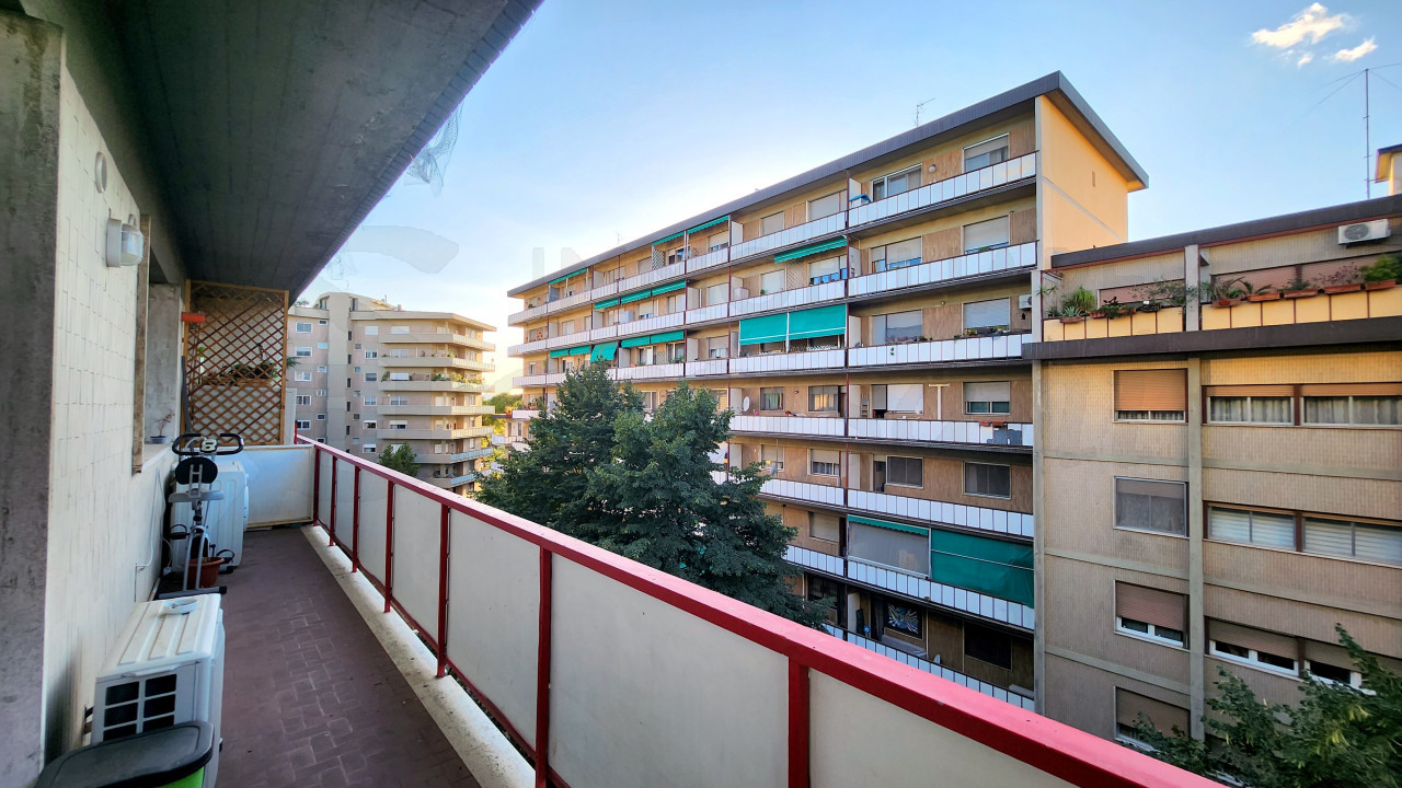 Bilocale arredato in vendita via Baracca