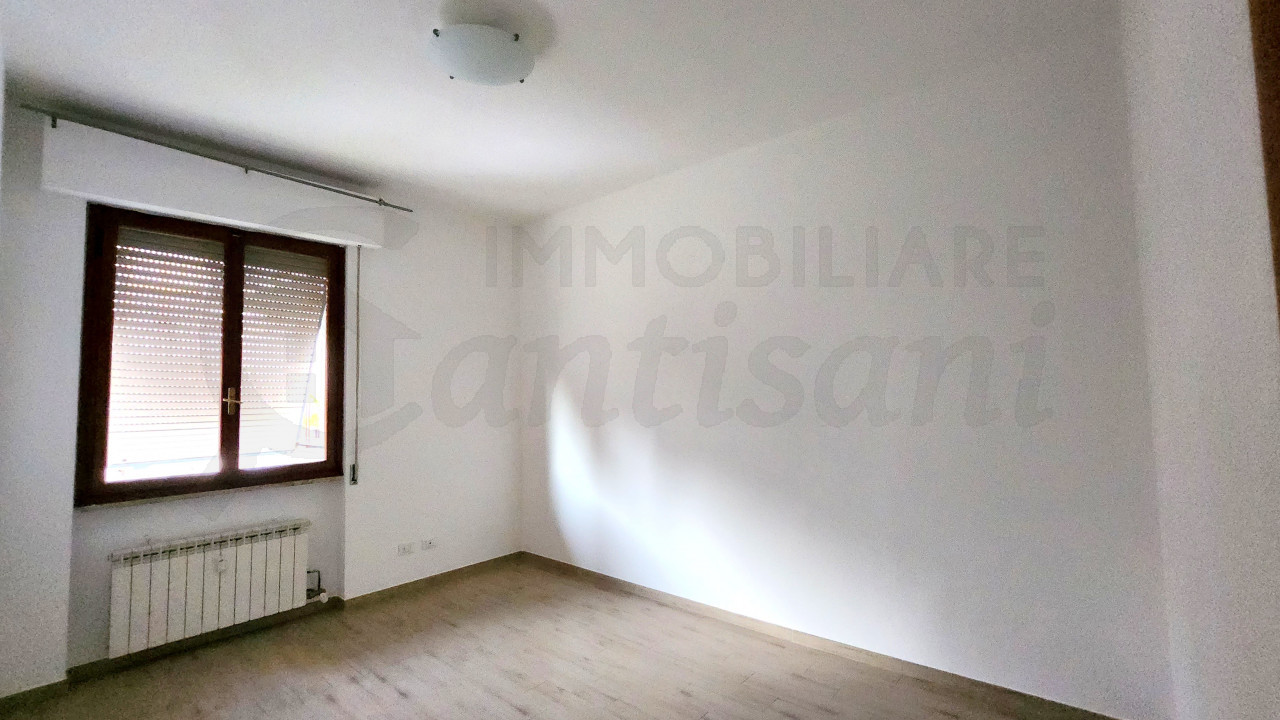 Bilocale ristrutturato in vendita zona Baracca Novoli