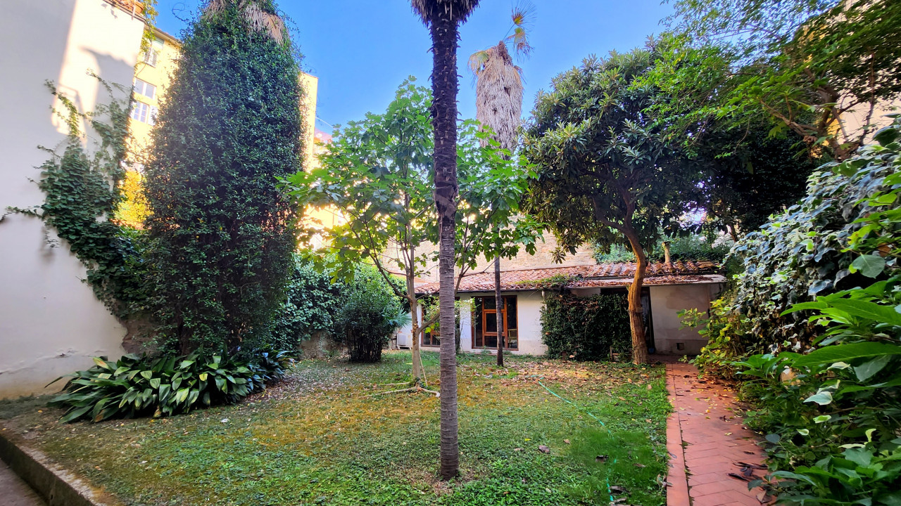 Appartamento con giardino in vendita in Piazza d'Azeglio