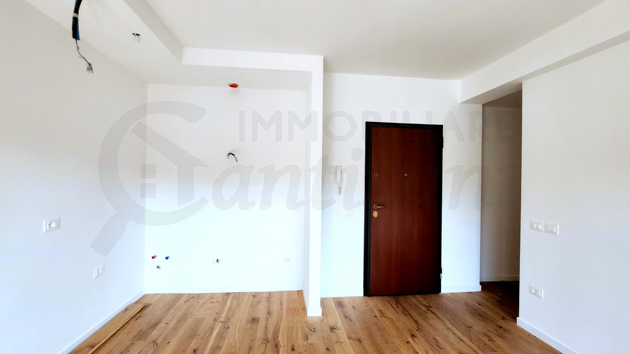 Trilocale con terrazza e posto auto in vendita zona Isolotto