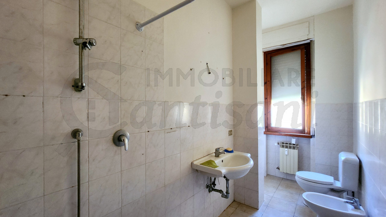 4 locali in vendita a Quinto Basso Sesto Fiorentino