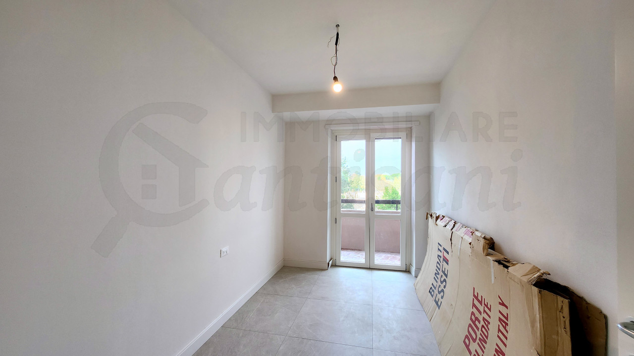 5 locali ristrutturato con balcone in vendita a Firenze Nova