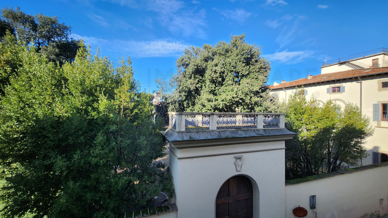 Quadrilocale ristrutturato in vendita Centro Firenze