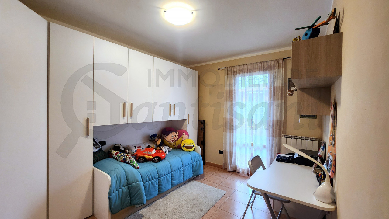 4 locali con giardino e garage in vendita a Barberino