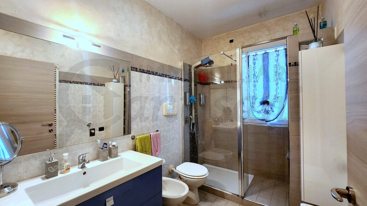 4 locali con giardino e garage in vendita a Barberino