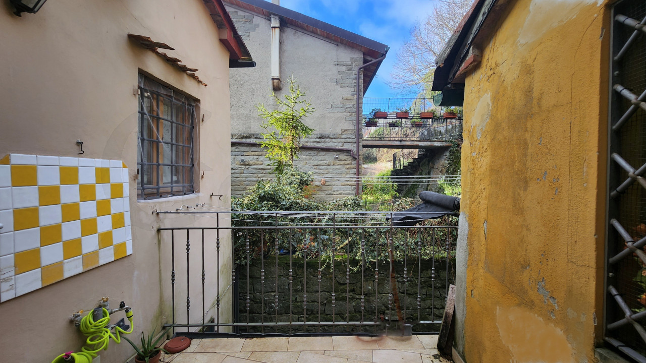 Appartamento quadrilocale con terrazza abitabile a Vaglia, Bivigliano