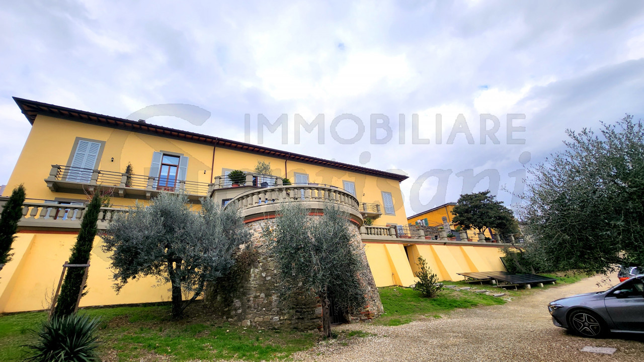 Appartamento in villa storica sulle colline di Careggi