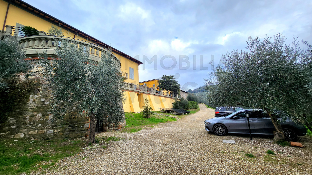 Appartamento in villa storica sulle colline di Careggi