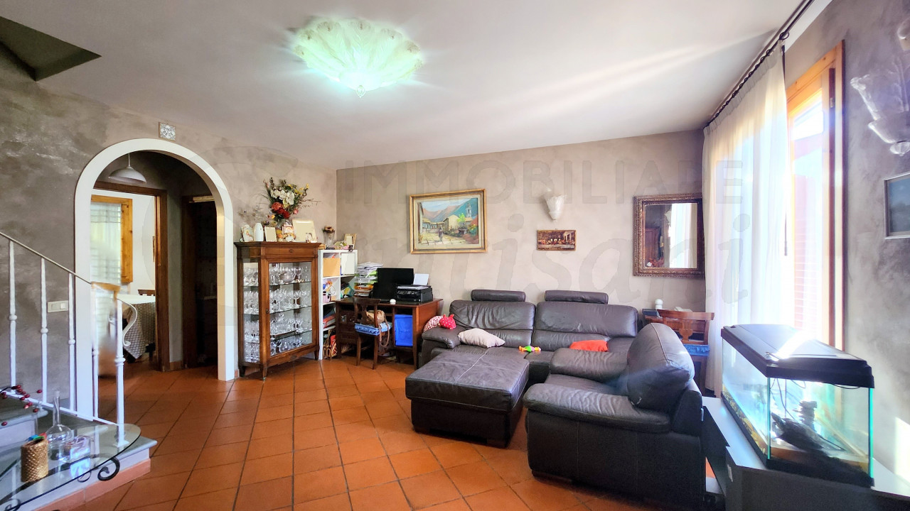 Villa a schiera in vendita a Carmignano