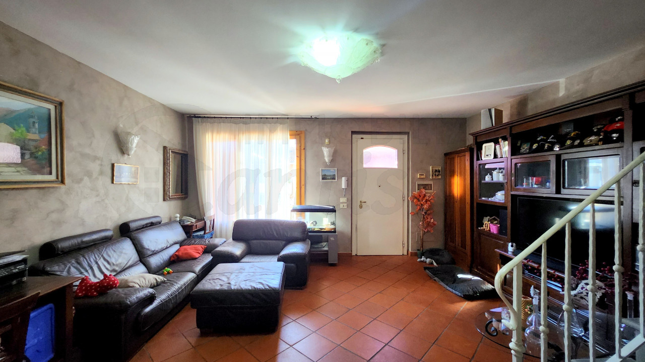 Villa a schiera in vendita a Carmignano