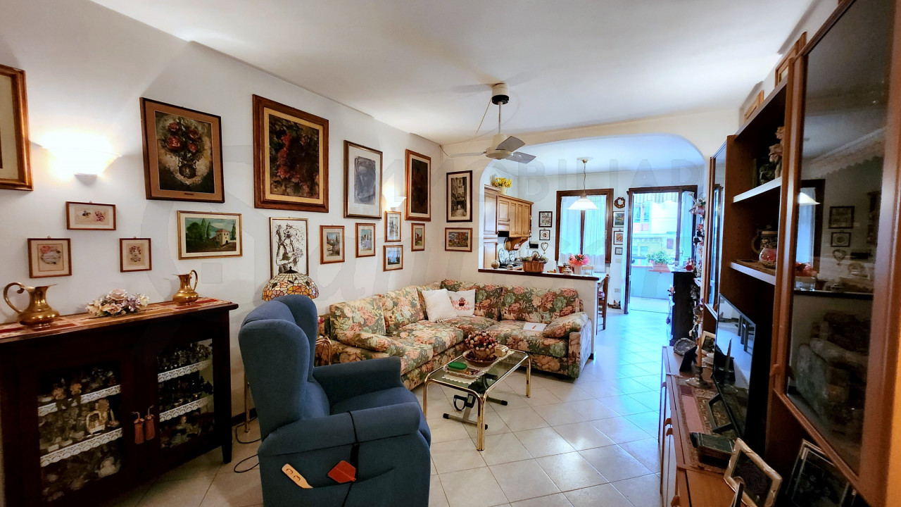 Appartamento con terrazza abitabile in vendita a Calenzano