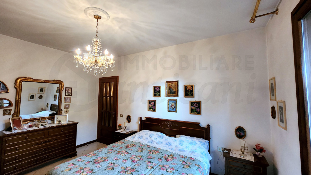 Appartamento con terrazza abitabile in vendita a Calenzano