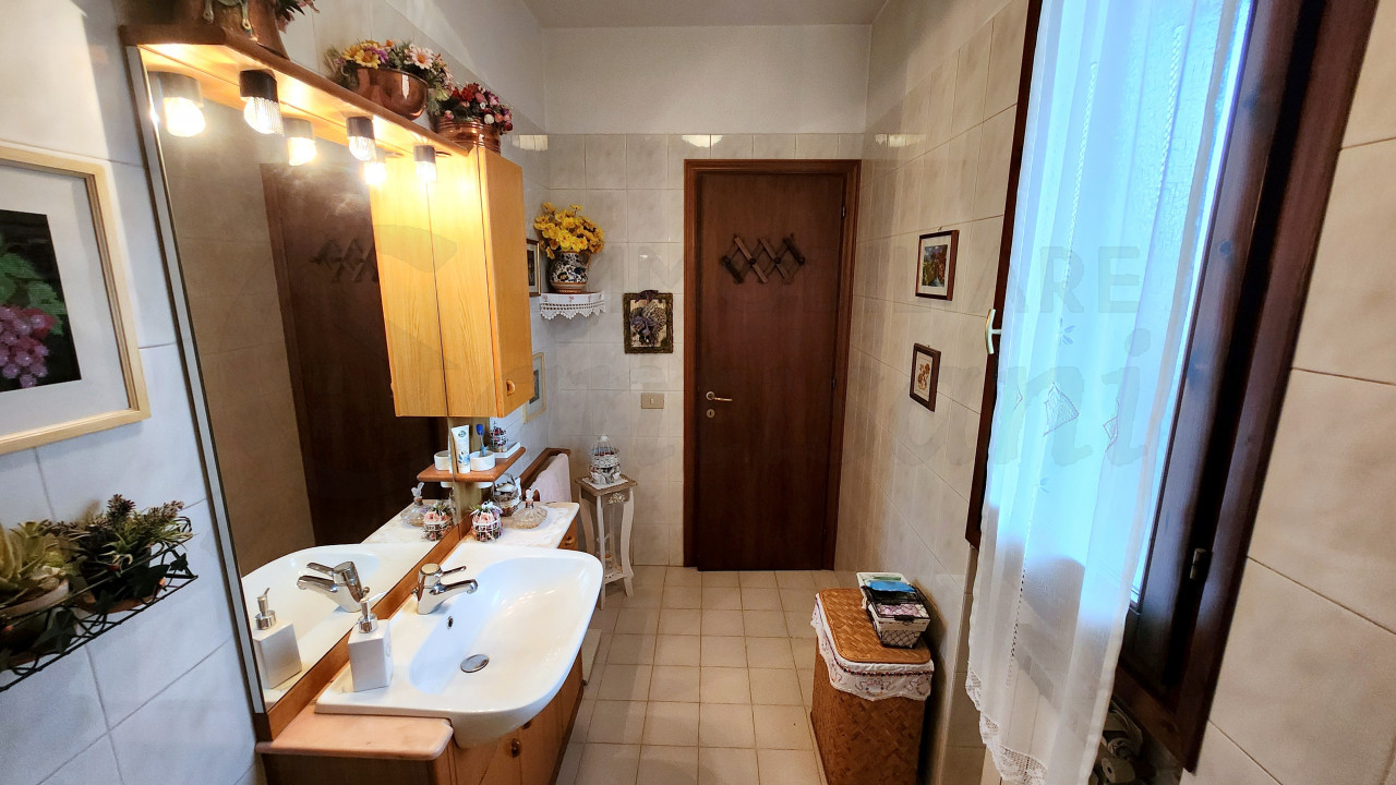 Appartamento con terrazza abitabile in vendita a Calenzano