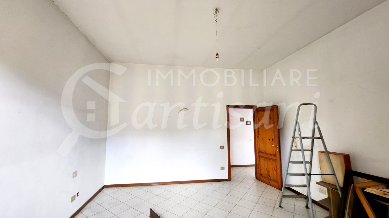 5 locali balcone in vendita viale Belfiore