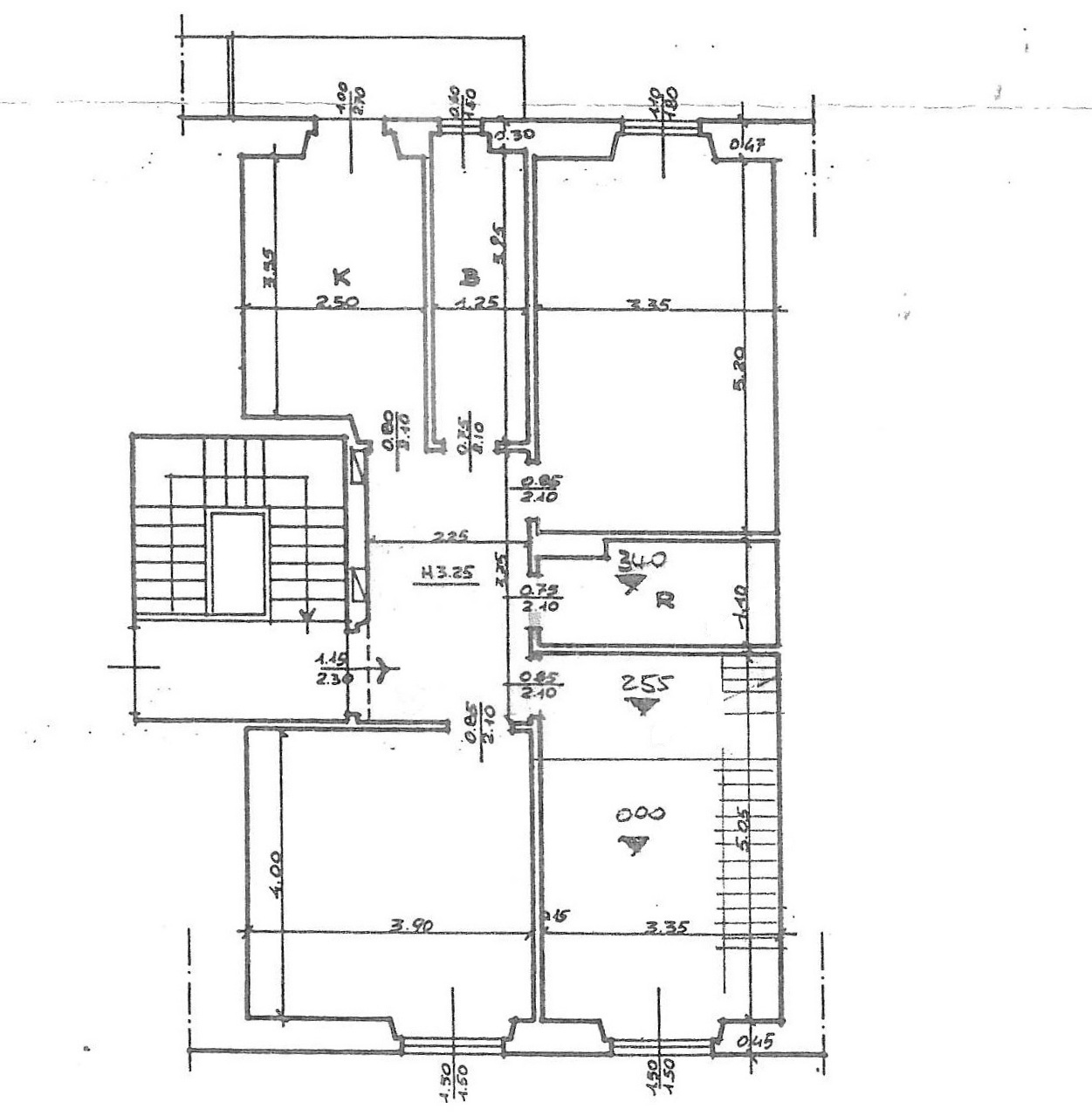 Quadrilocale con balcone in vendita Piazza Giorgini