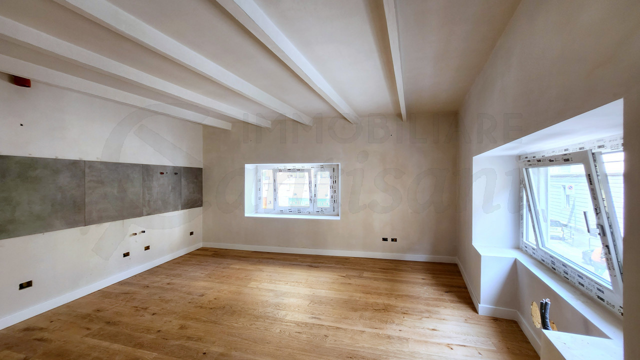 Bilocale ristrutturato in vendita Centro Firenze