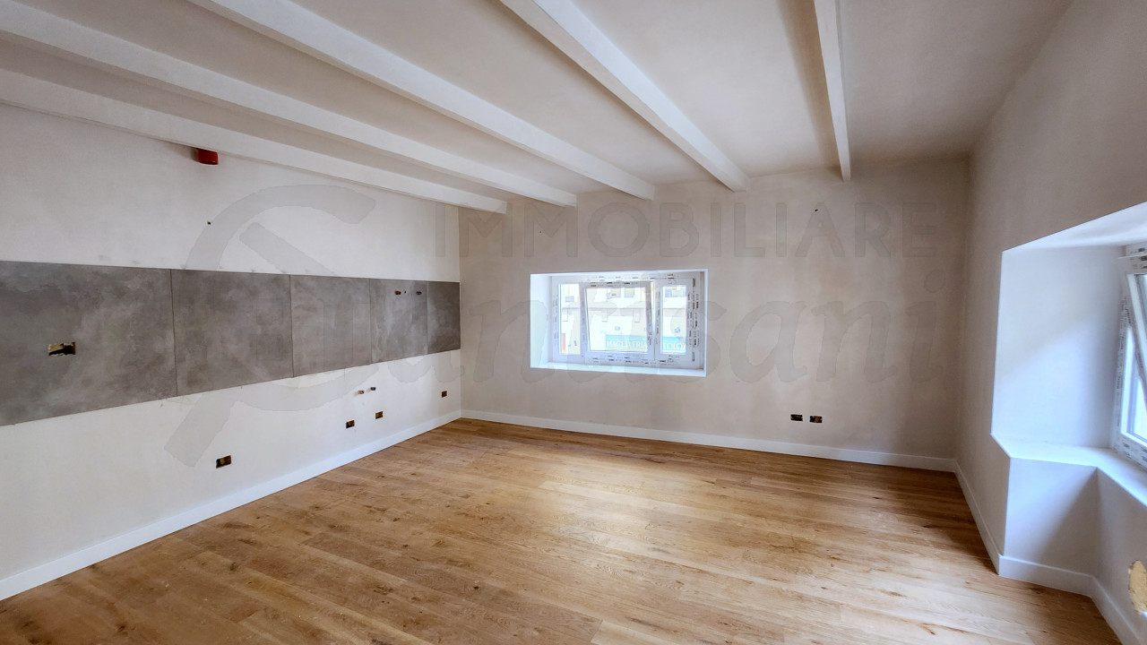 Bilocale ristrutturato in vendita Centro Firenze