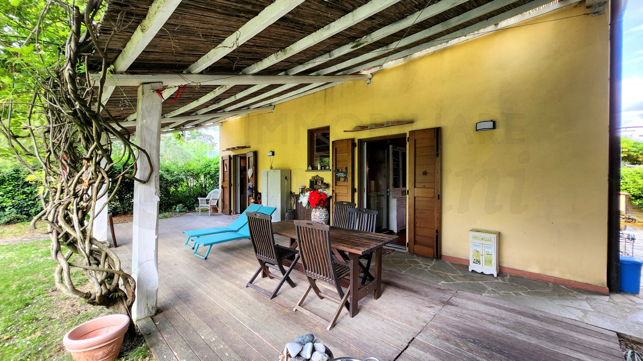 Casa Colonica con giardino in vendita a Borgo San Lorenzo