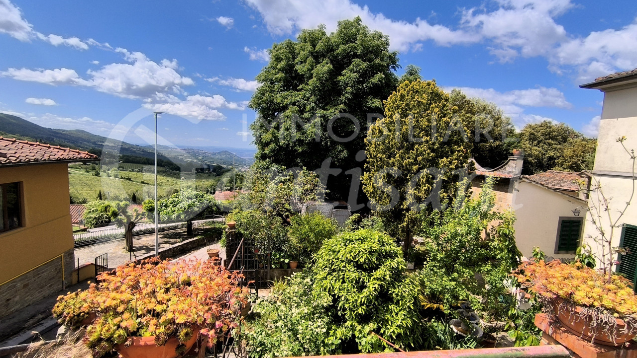 Villa con giardino in vendita a Fiesole via dell'Olmo