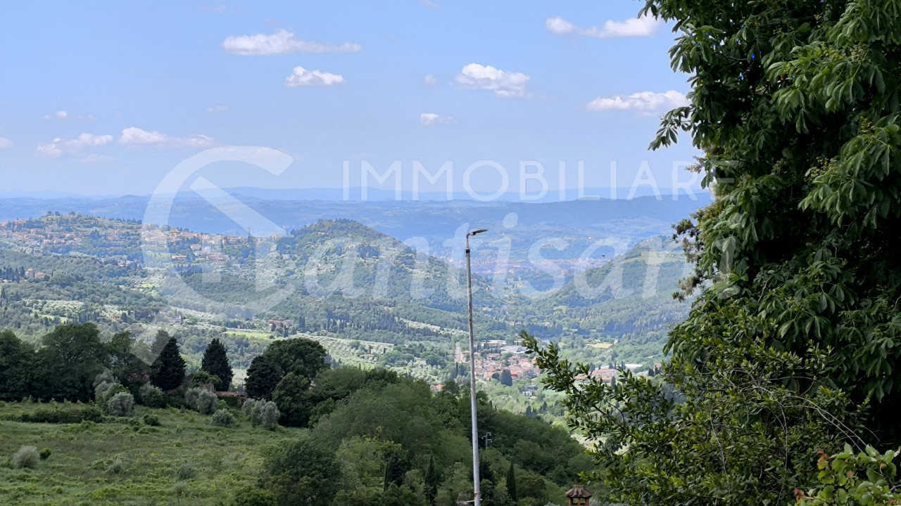 Villa con giardino in vendita a Fiesole via dell'Olmo
