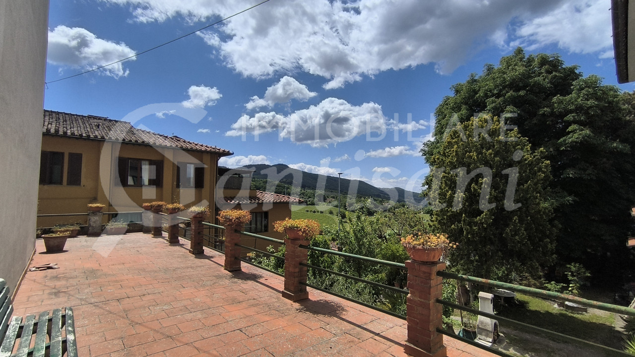 Villa con giardino in vendita a Fiesole via dell'Olmo