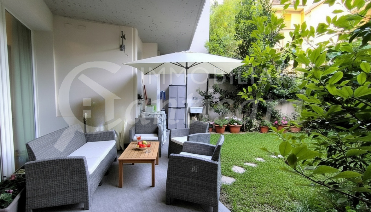 Monolocale con posto auto in affitto a Statuto