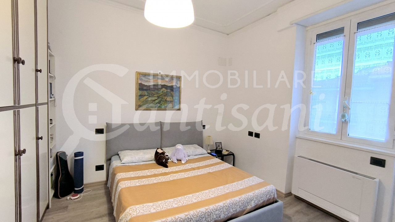 Stanza per studentessa zona San Jacopino
