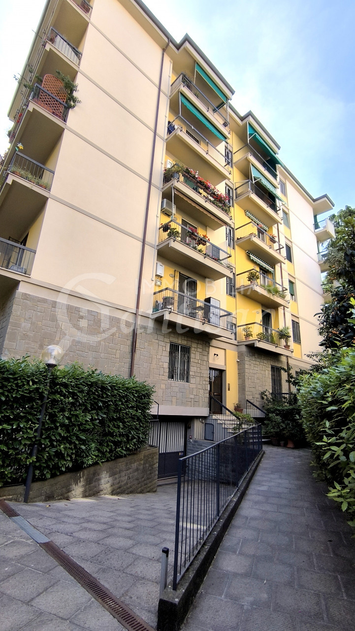 Quadrilocale con balconi in vendita Piazza Dalmazia