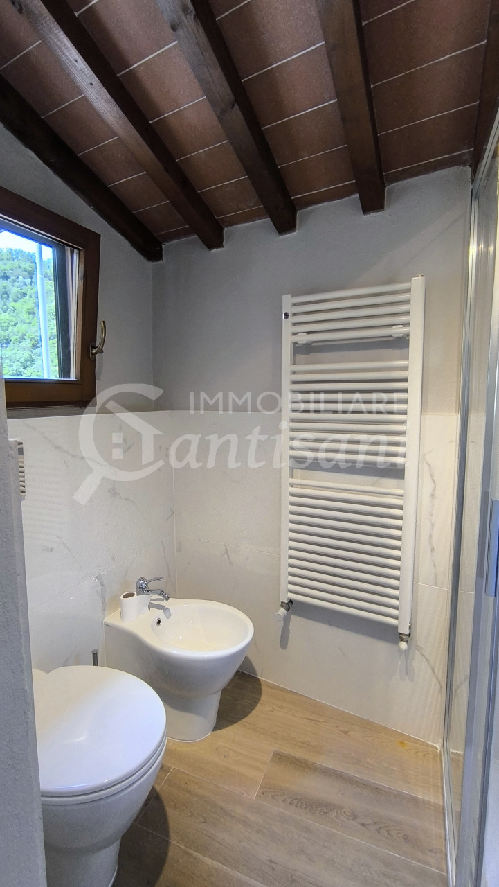 Trilocale ristrutturato in affitto Via Faentina