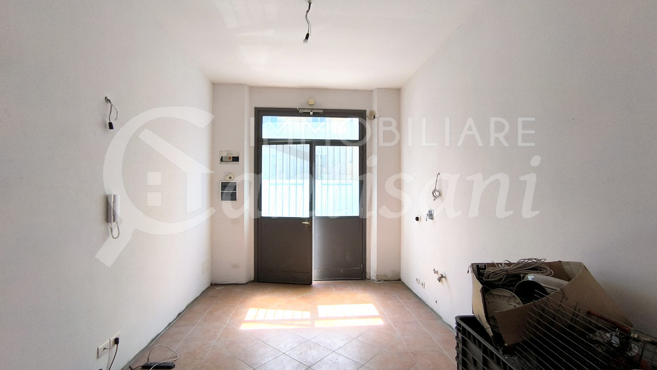 Bilocale in vendita Piazza Giorgini