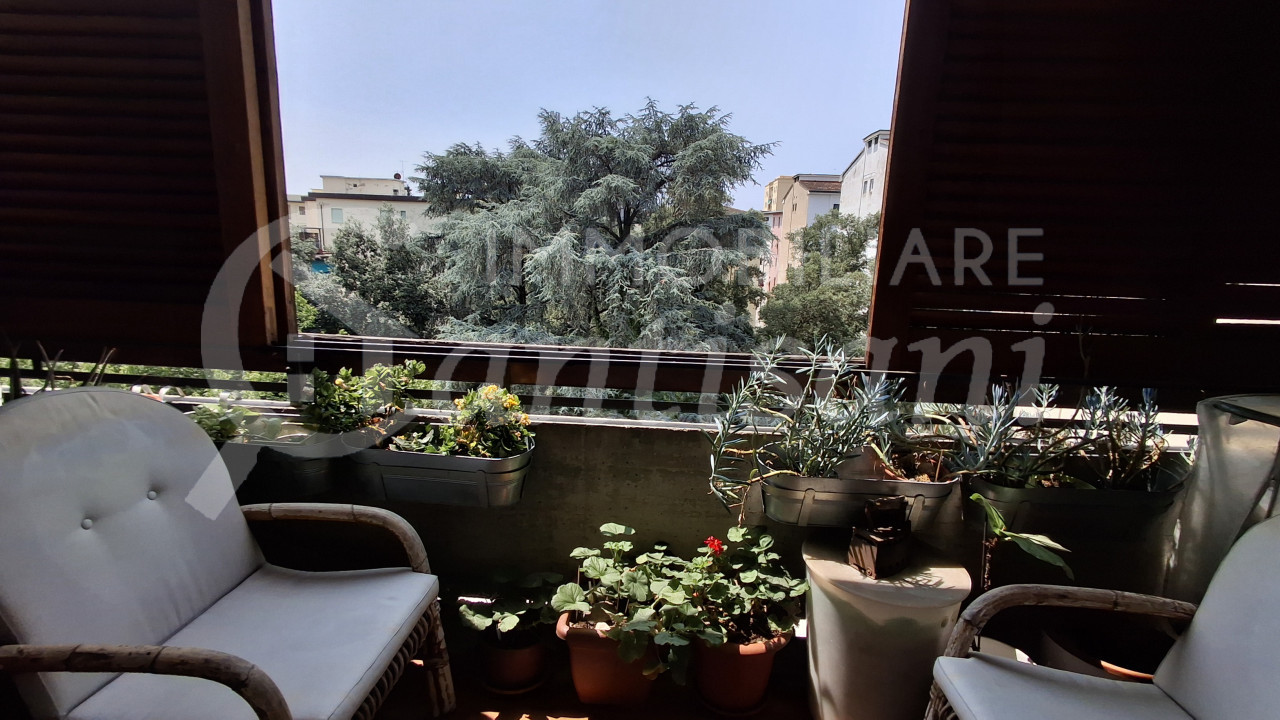Appartamento con terrazze abitabili in vendita a Coverciano