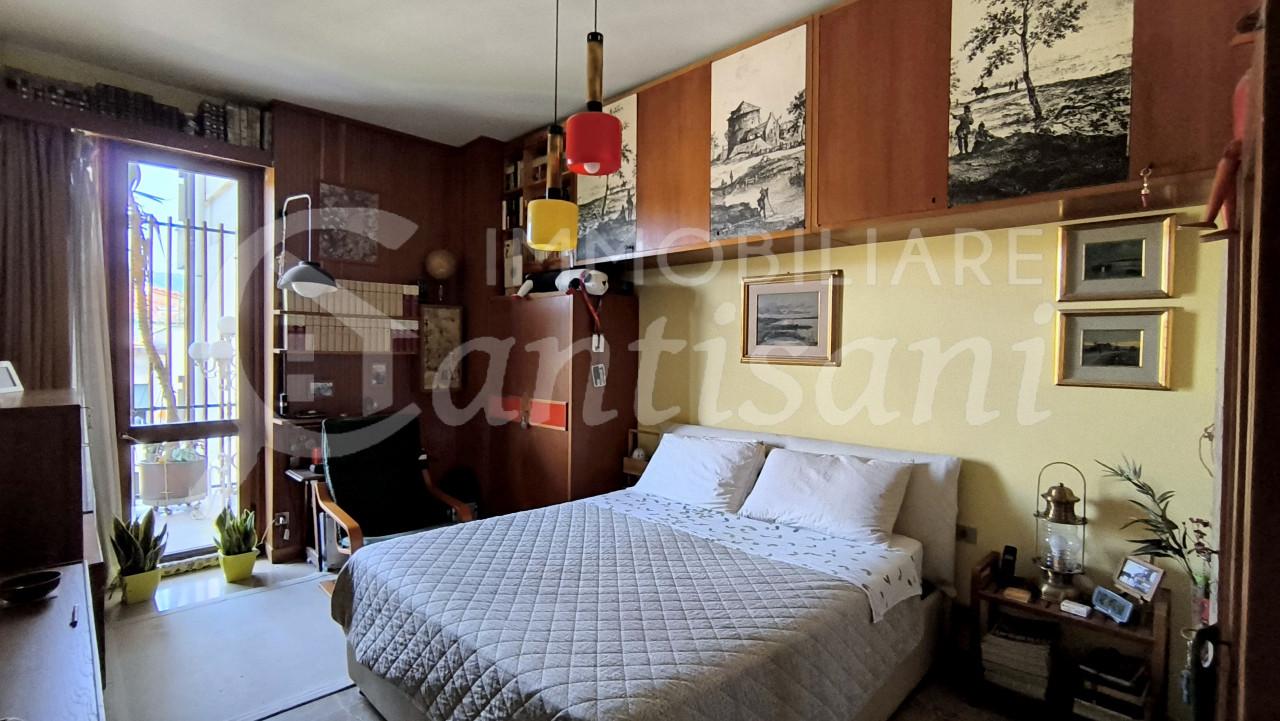 Appartamento con terrazze abitabili in vendita a Coverciano